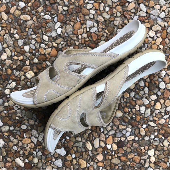 🔥was $18🔥Suede Sandals Size 8 Coral Bay - Picture 5 of 8